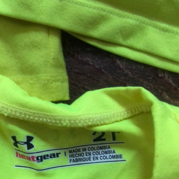 2T/24 months Under armour shirts - Picture 6 of 7